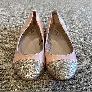 The childrens place flats